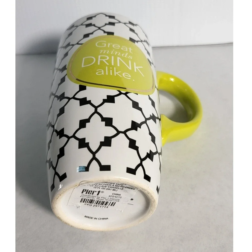 Pier 1 Imports Coffee Mug Great Minds Drink Alike Tall Novelty‎ Cup